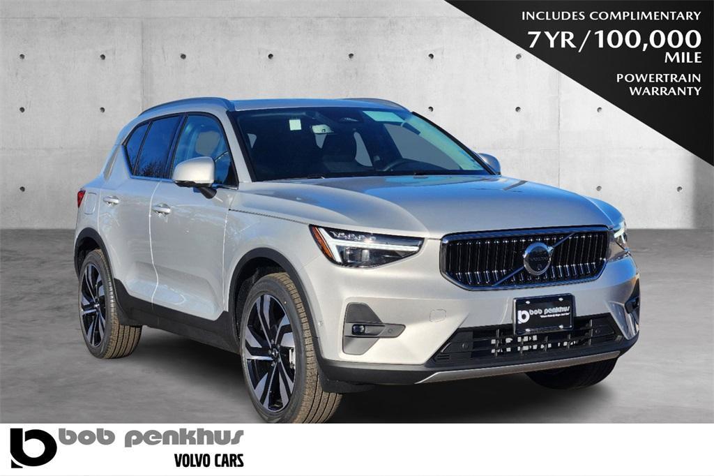 new 2025 Volvo XC40 car, priced at $48,762