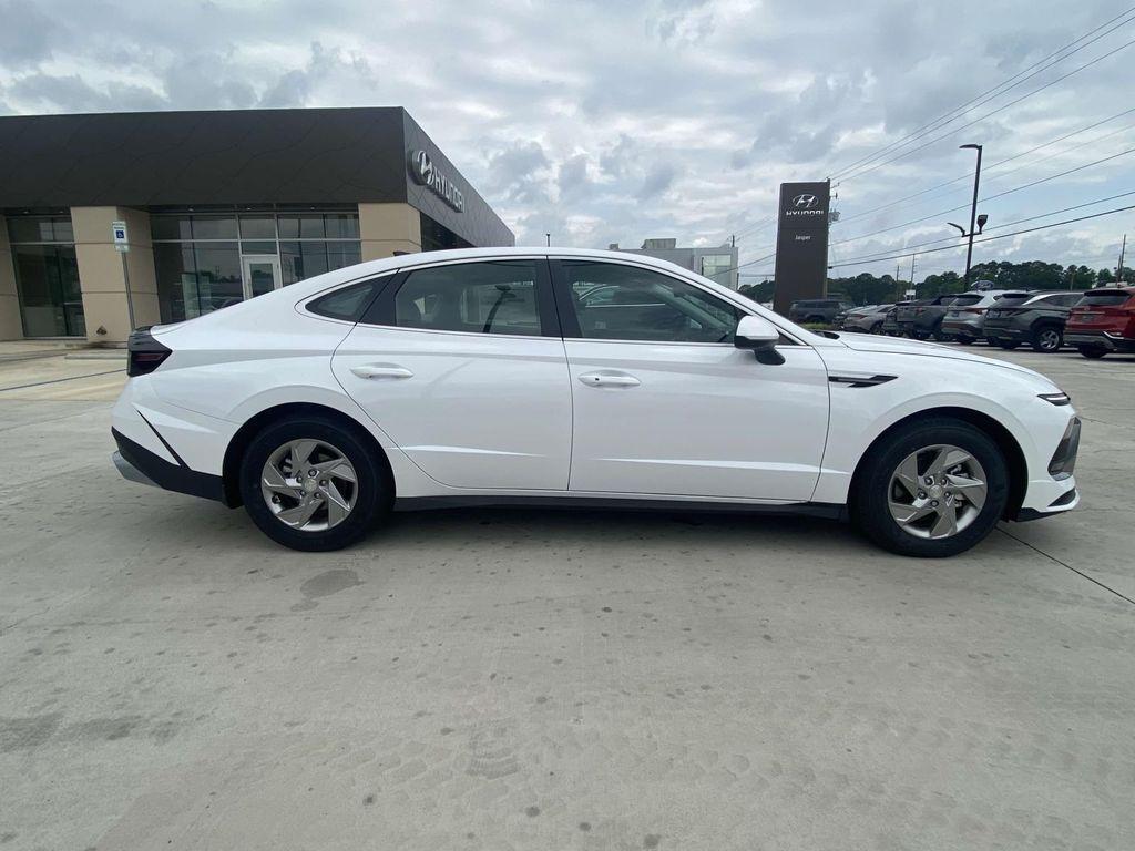 new 2025 Hyundai Sonata car, priced at $29,398