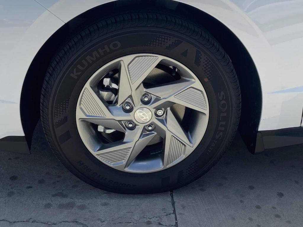 new 2025 Hyundai Sonata car, priced at $29,398