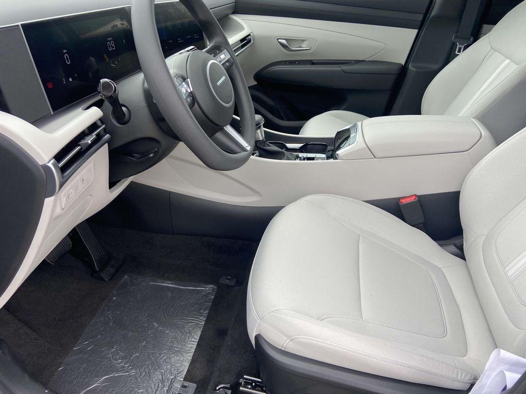 new 2025 Hyundai Tucson car, priced at $32,760