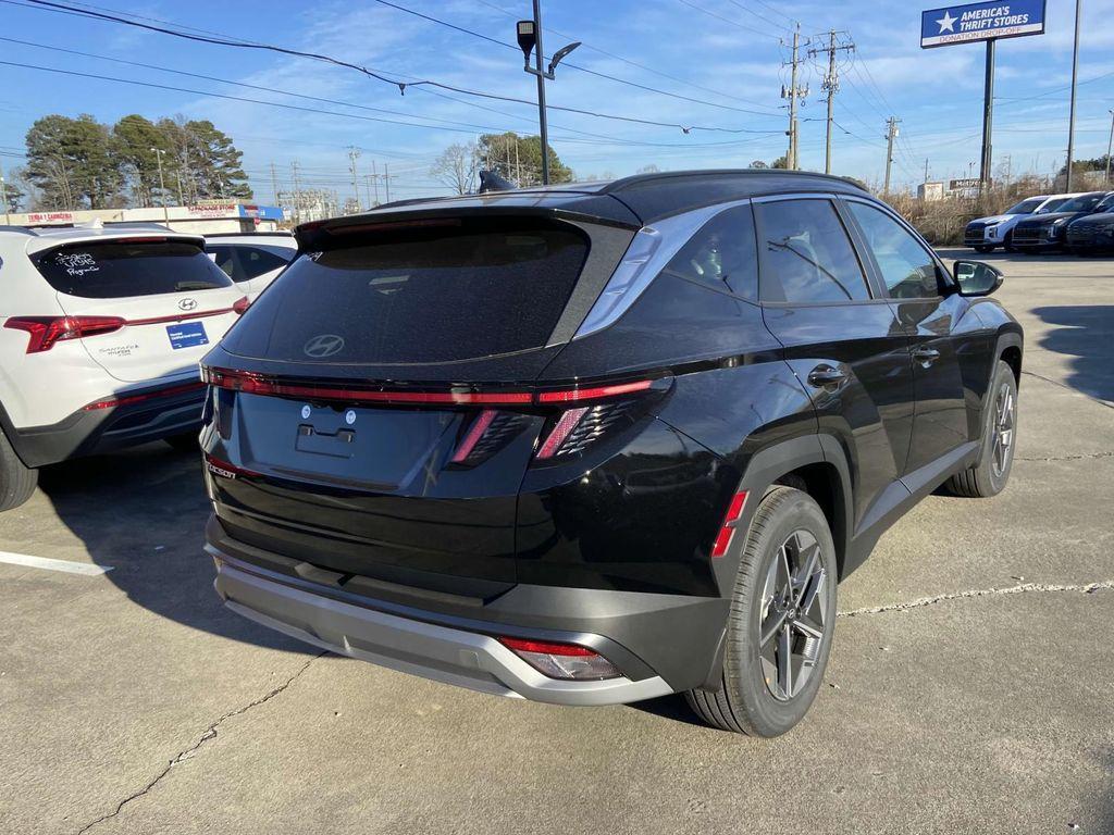 new 2025 Hyundai Tucson car, priced at $35,089