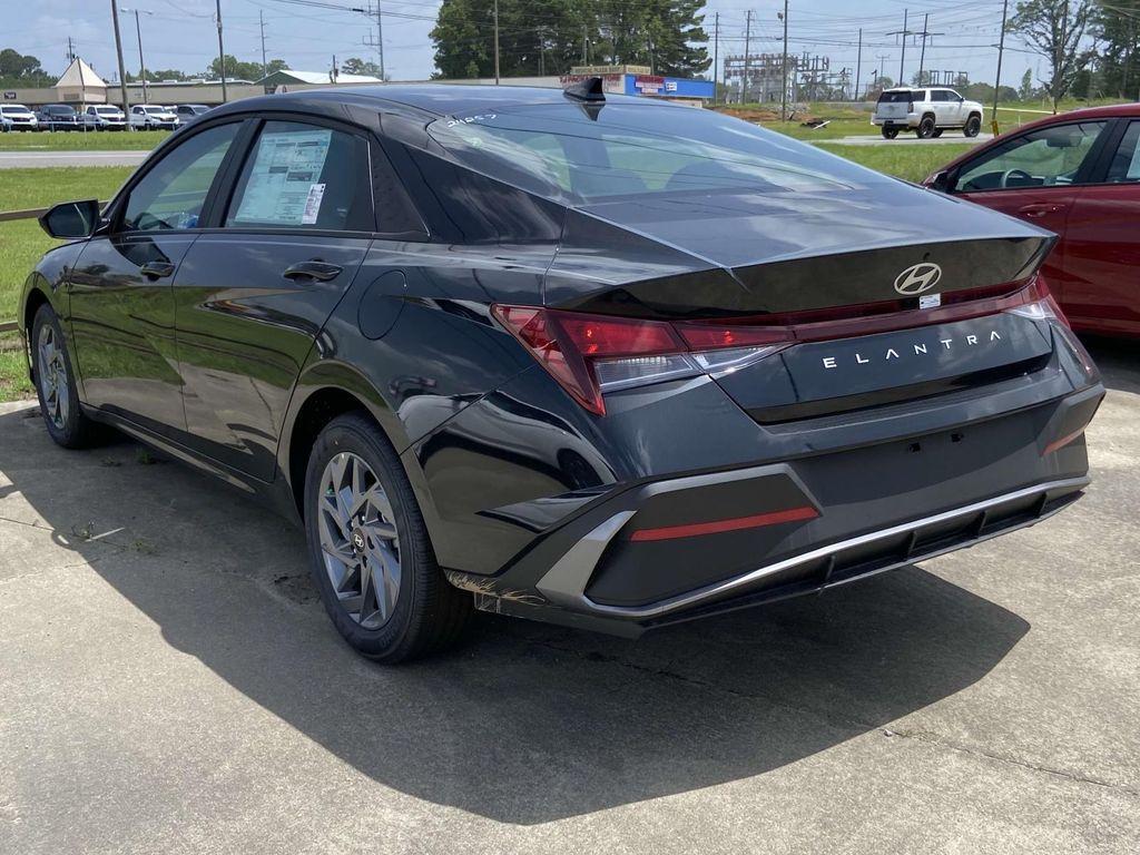 new 2024 Hyundai Elantra car, priced at $25,315