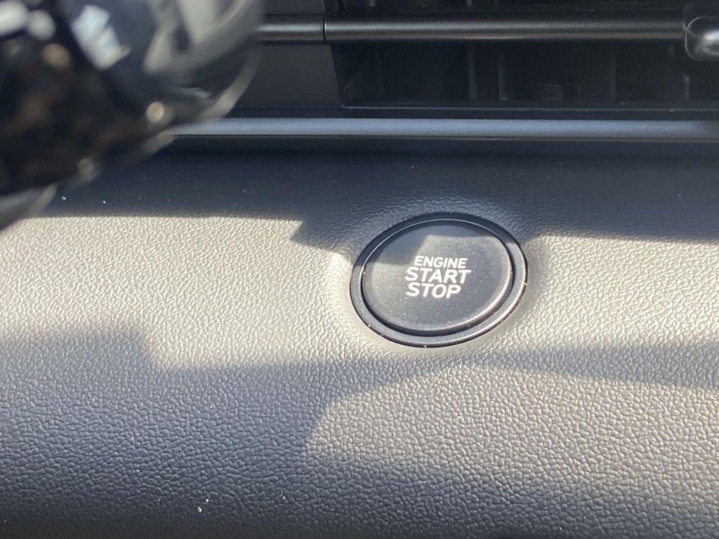 new 2025 Hyundai Elantra car, priced at $25,530