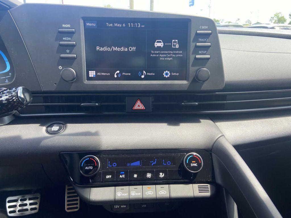 new 2025 Hyundai Elantra car, priced at $25,530