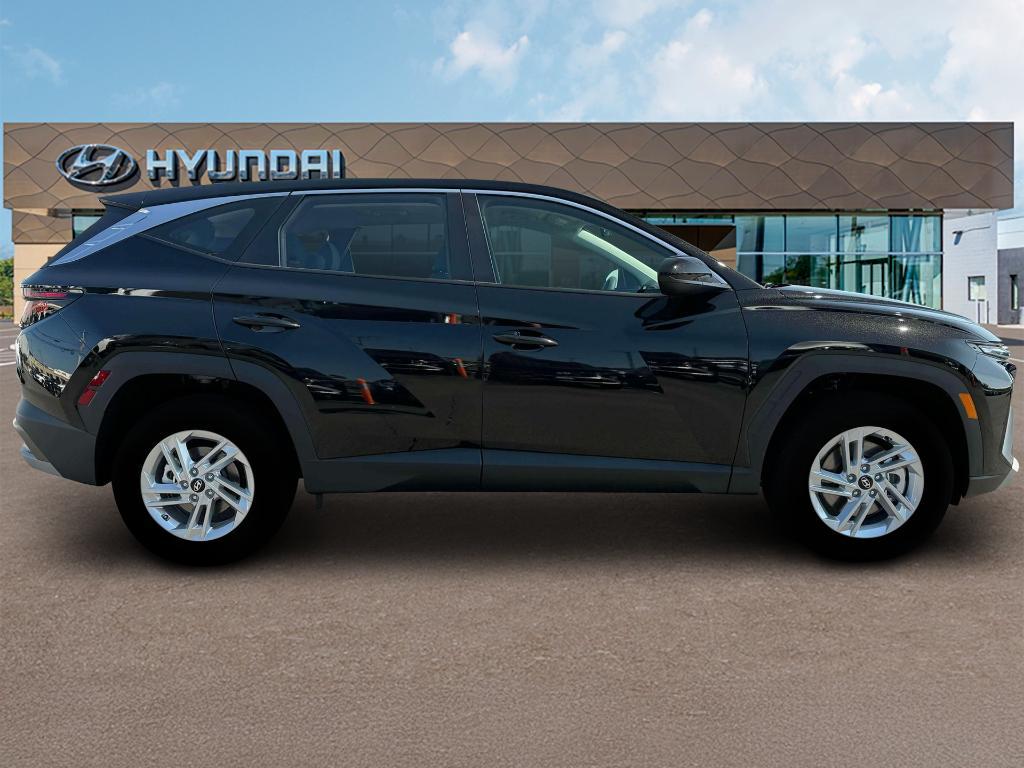 new 2025 Hyundai Tucson car, priced at $30,380