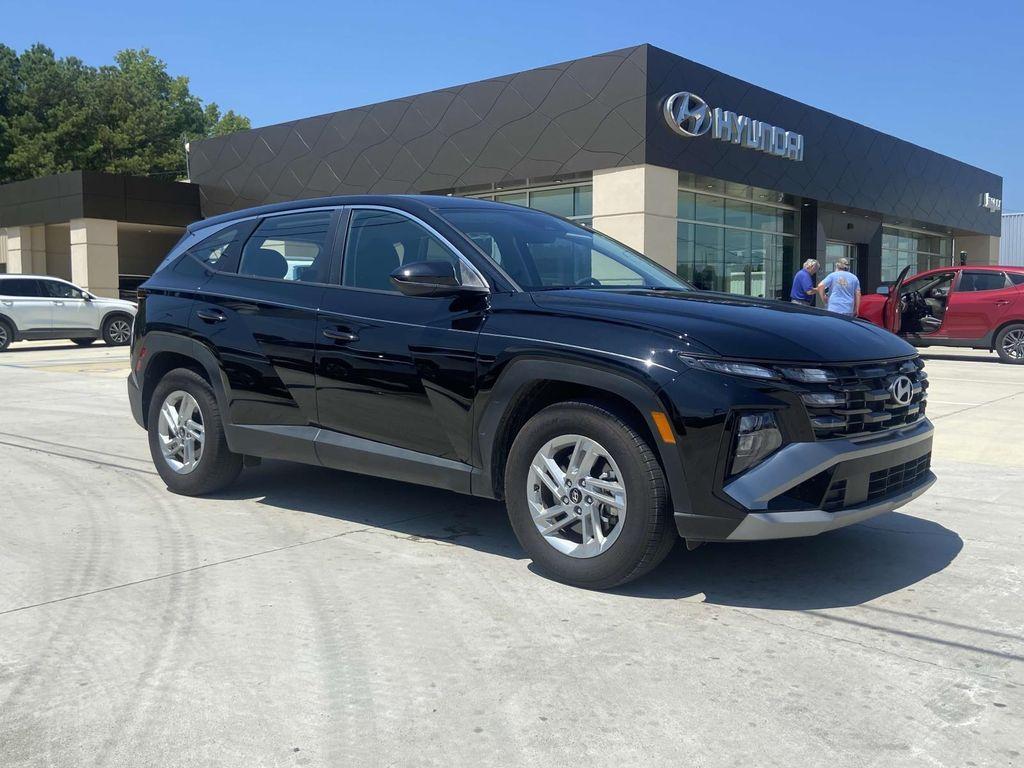 new 2025 Hyundai Tucson car, priced at $30,380