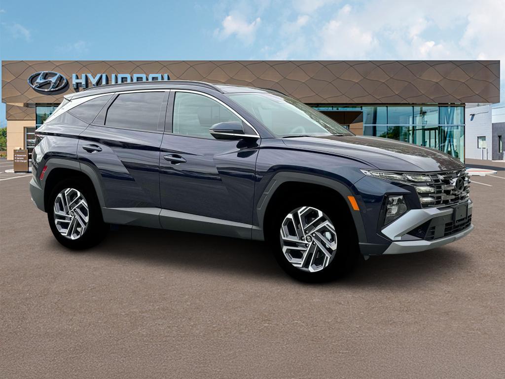 new 2025 Hyundai TUCSON Hybrid car, priced at $43,075
