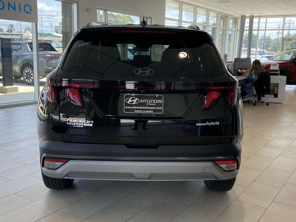 new 2025 Hyundai TUCSON Hybrid car, priced at $36,135