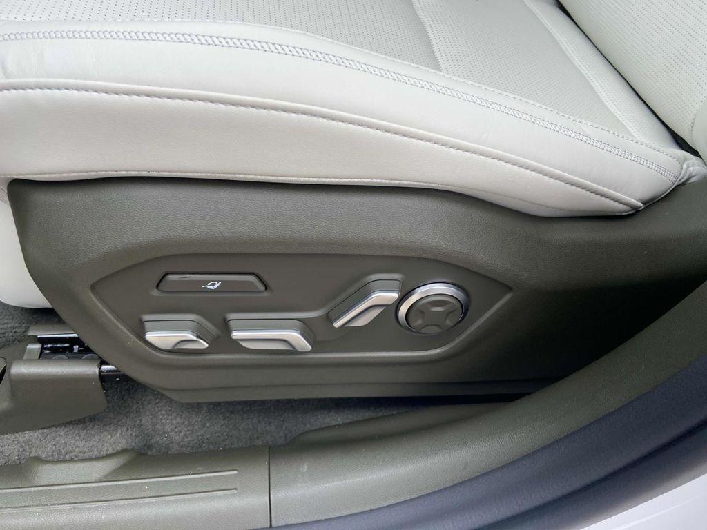 new 2025 Hyundai Santa Fe car, priced at $51,050