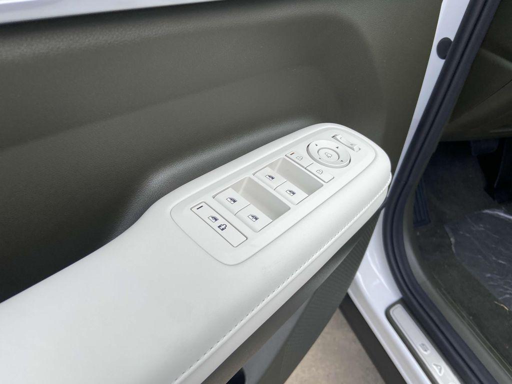 new 2025 Hyundai Santa Fe car, priced at $51,050