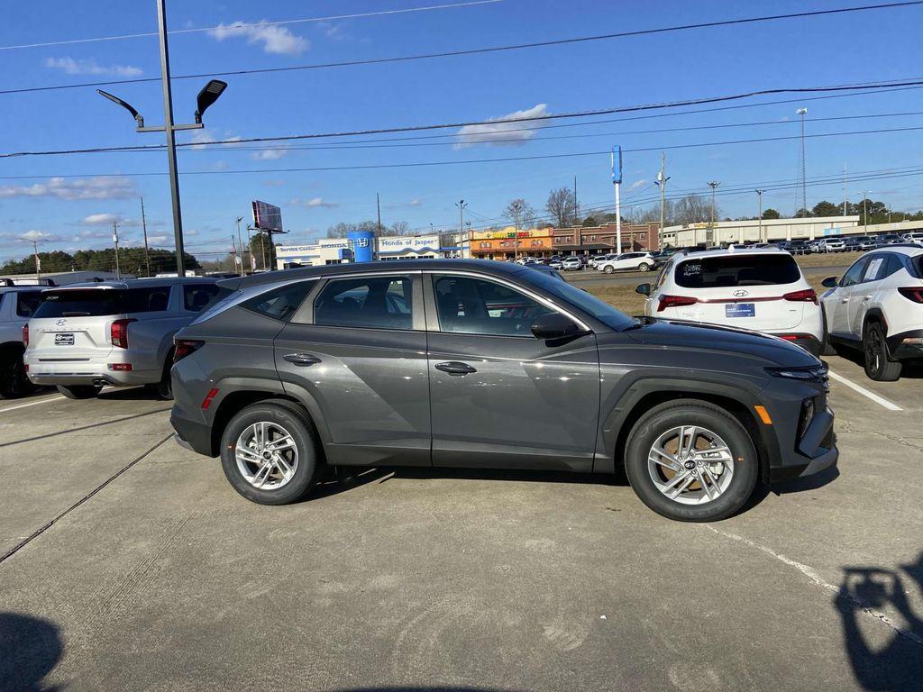 new 2025 Hyundai Tucson car, priced at $30,620