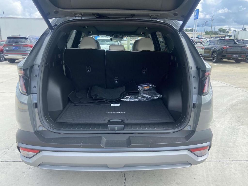 new 2025 Hyundai Tucson car, priced at $41,345