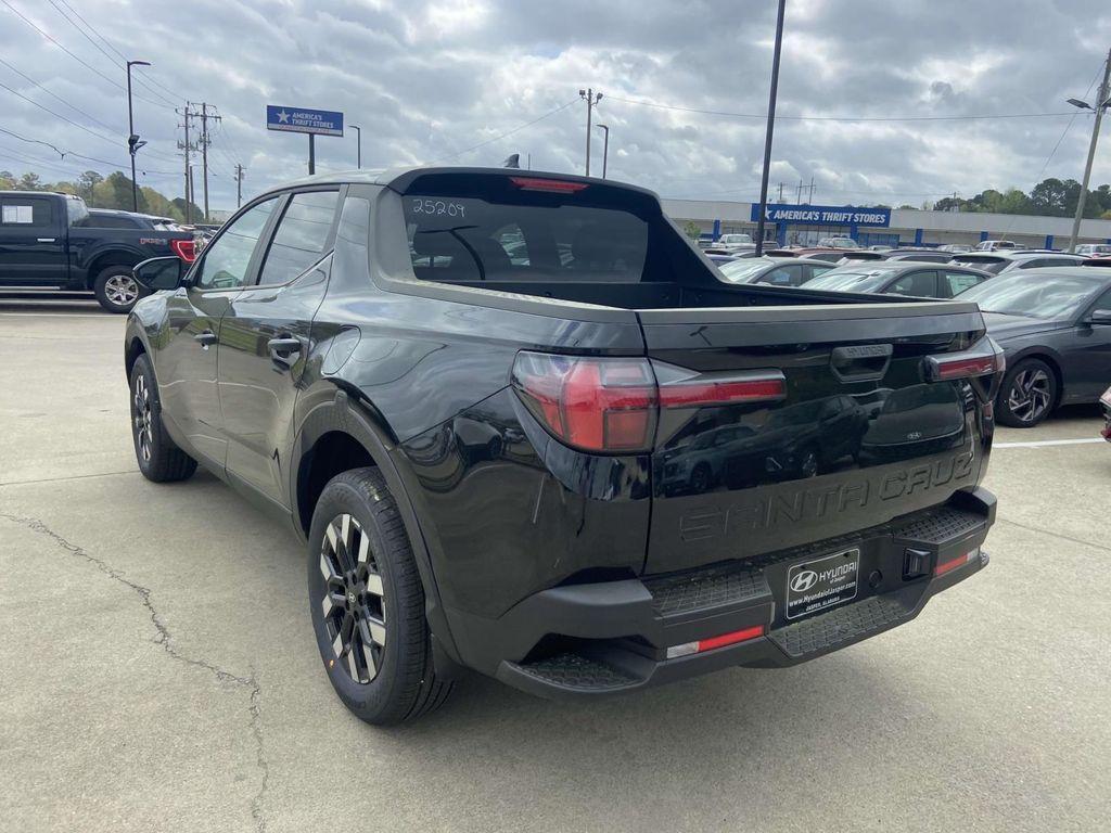 new 2025 Hyundai SANTA CRUZ car, priced at $30,810