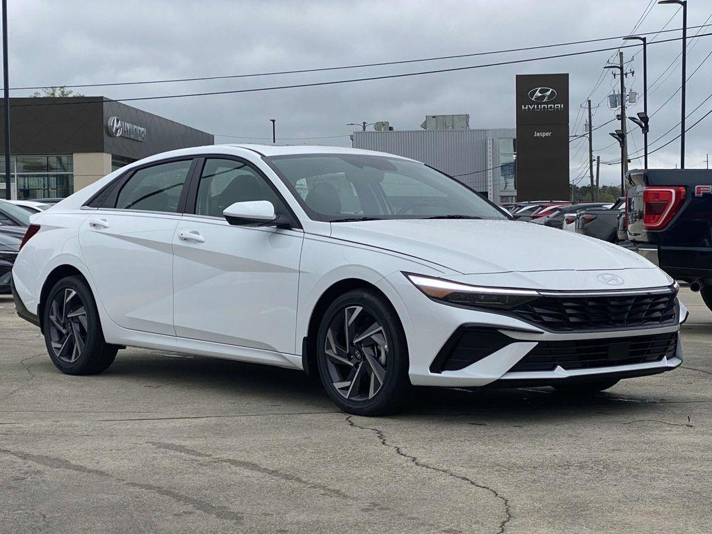 new 2025 Hyundai Elantra car, priced at $27,970