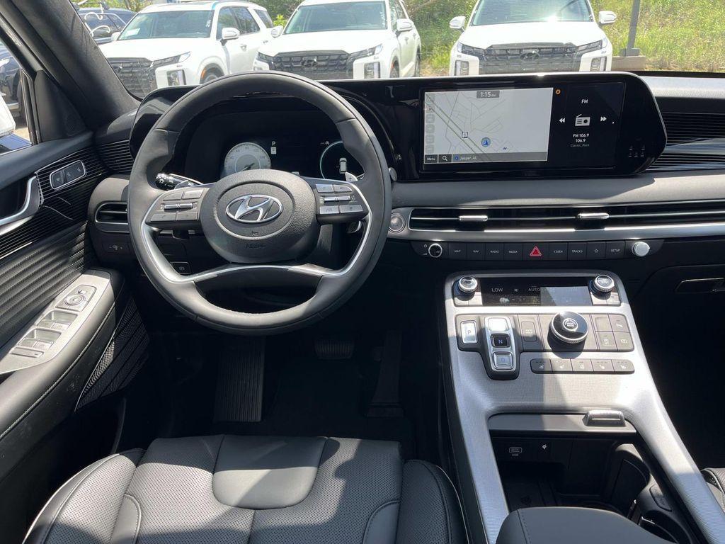 new 2025 Hyundai Palisade car, priced at $53,685