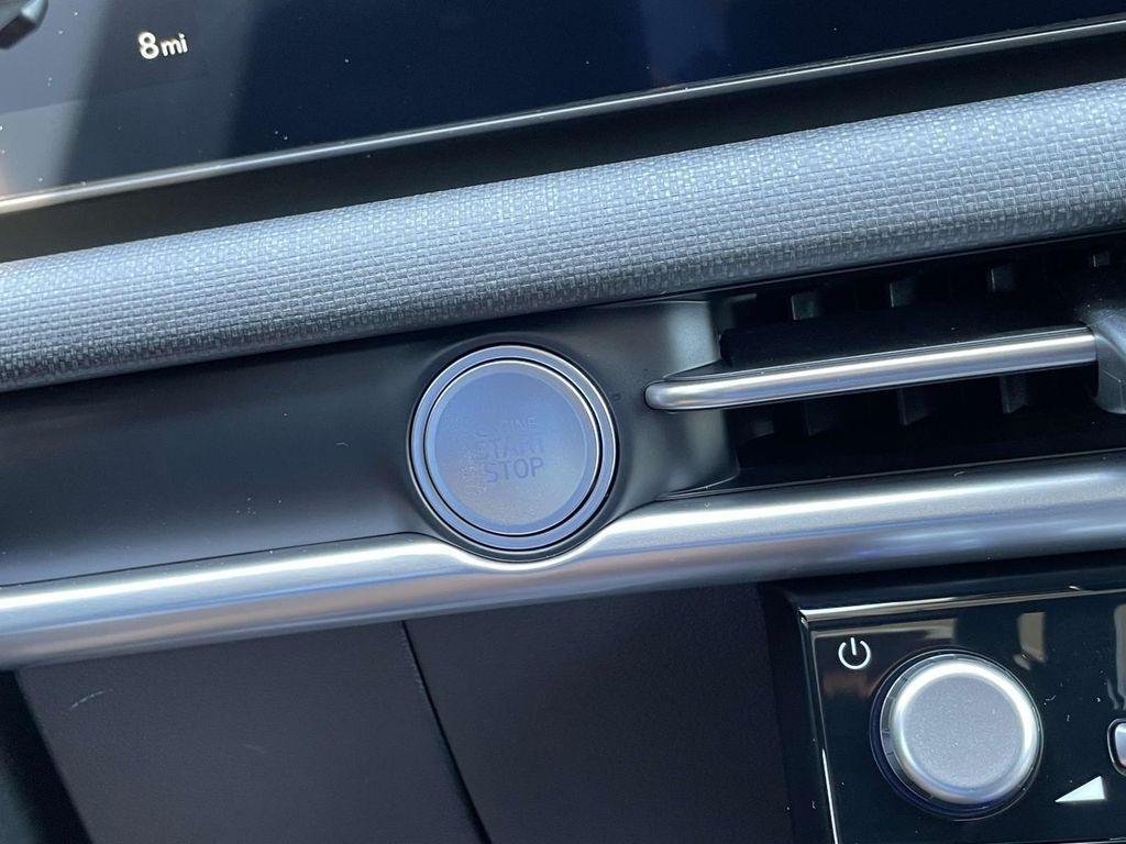 new 2025 Hyundai Tucson car, priced at $34,995