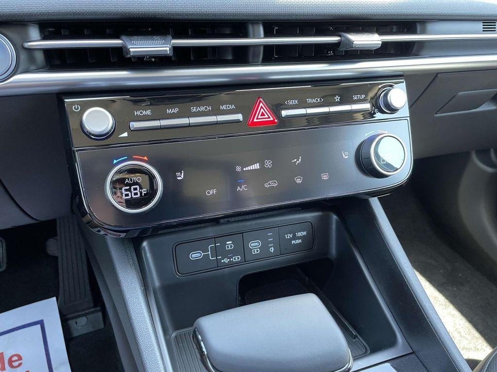 new 2025 Hyundai Tucson car, priced at $34,995