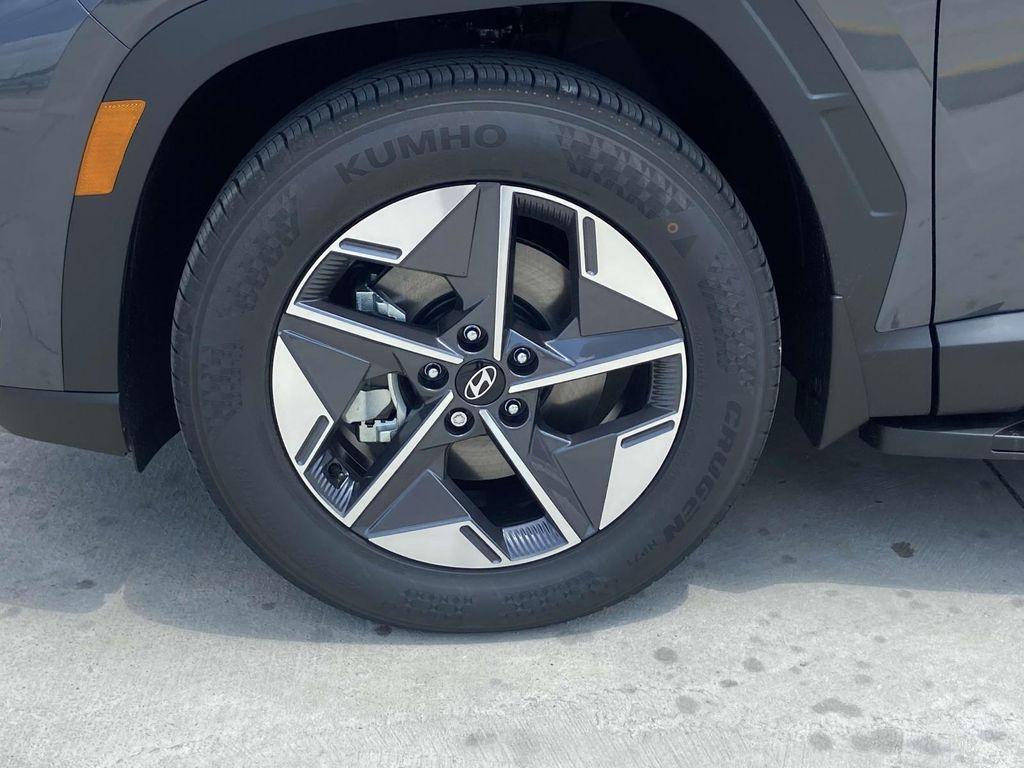 new 2025 Hyundai Tucson car, priced at $33,290