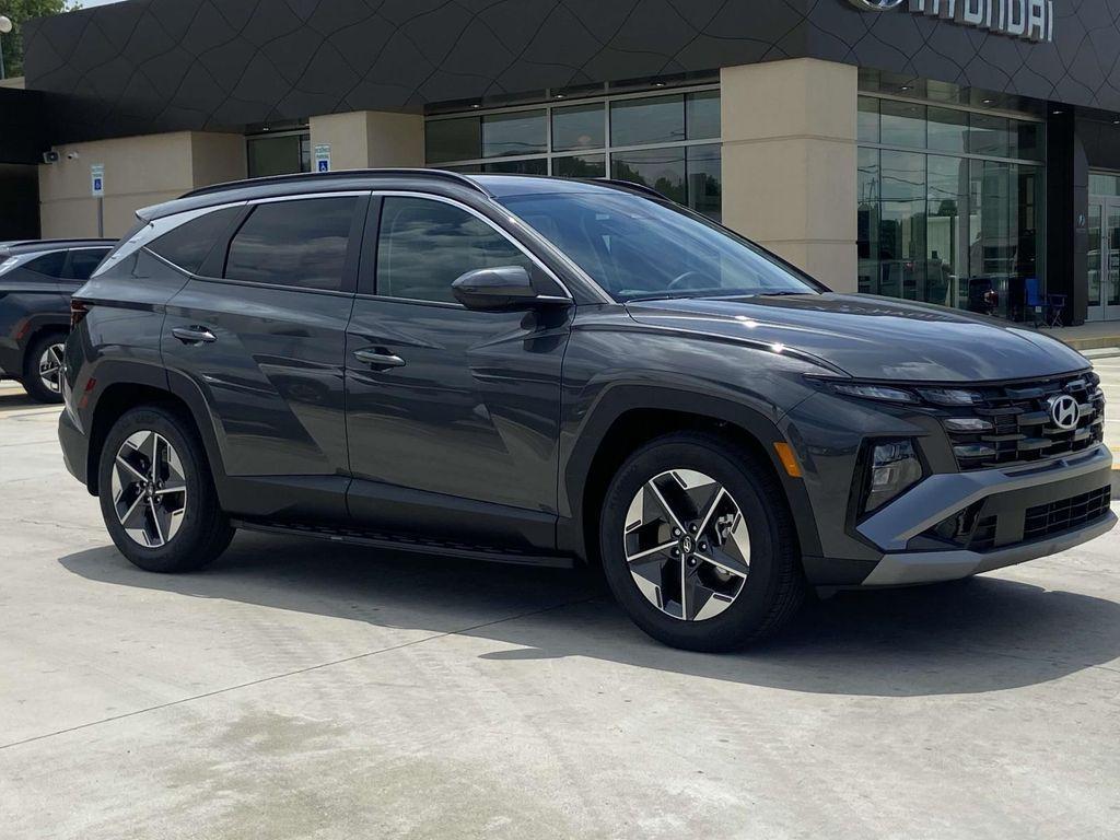 new 2025 Hyundai Tucson car, priced at $33,290