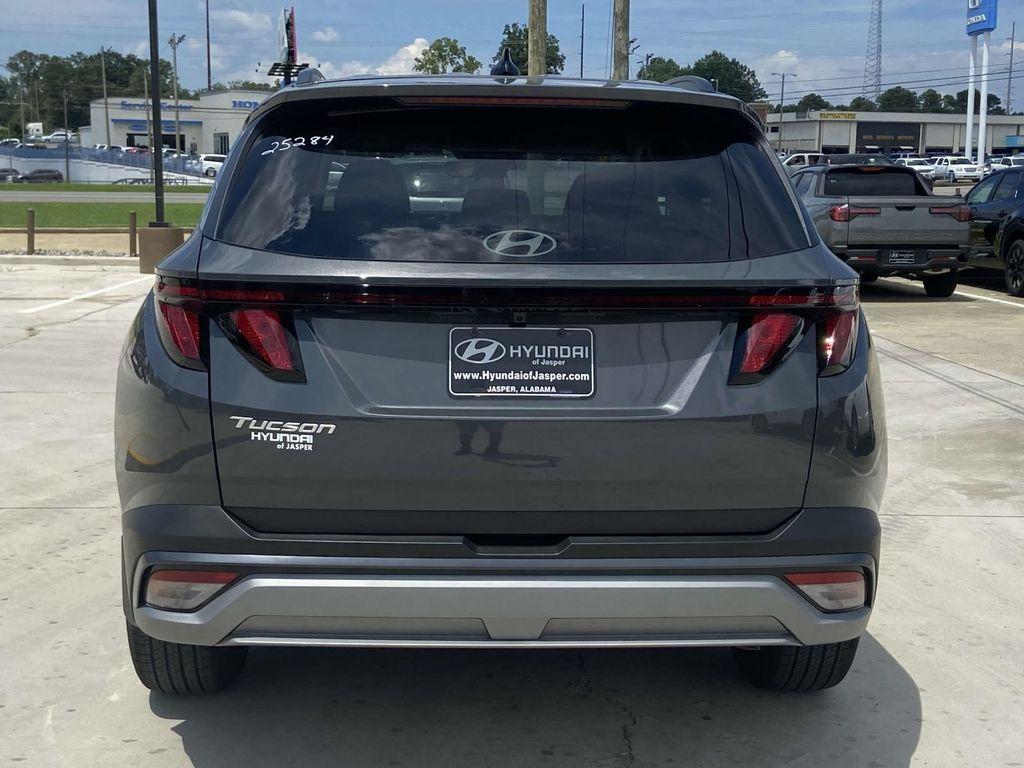 new 2025 Hyundai Tucson car, priced at $33,290