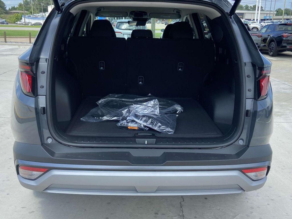 new 2025 Hyundai Tucson car, priced at $33,290