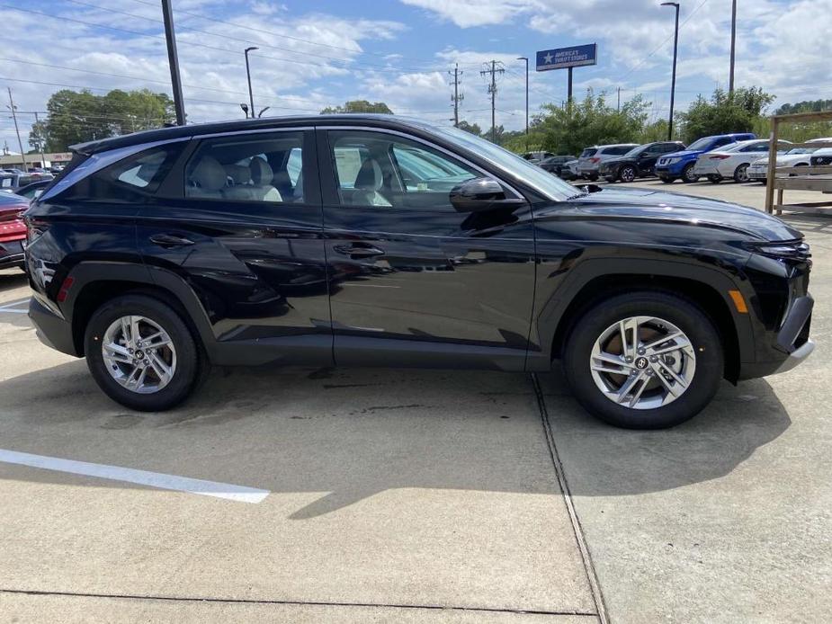 new 2025 Hyundai Tucson car, priced at $30,385