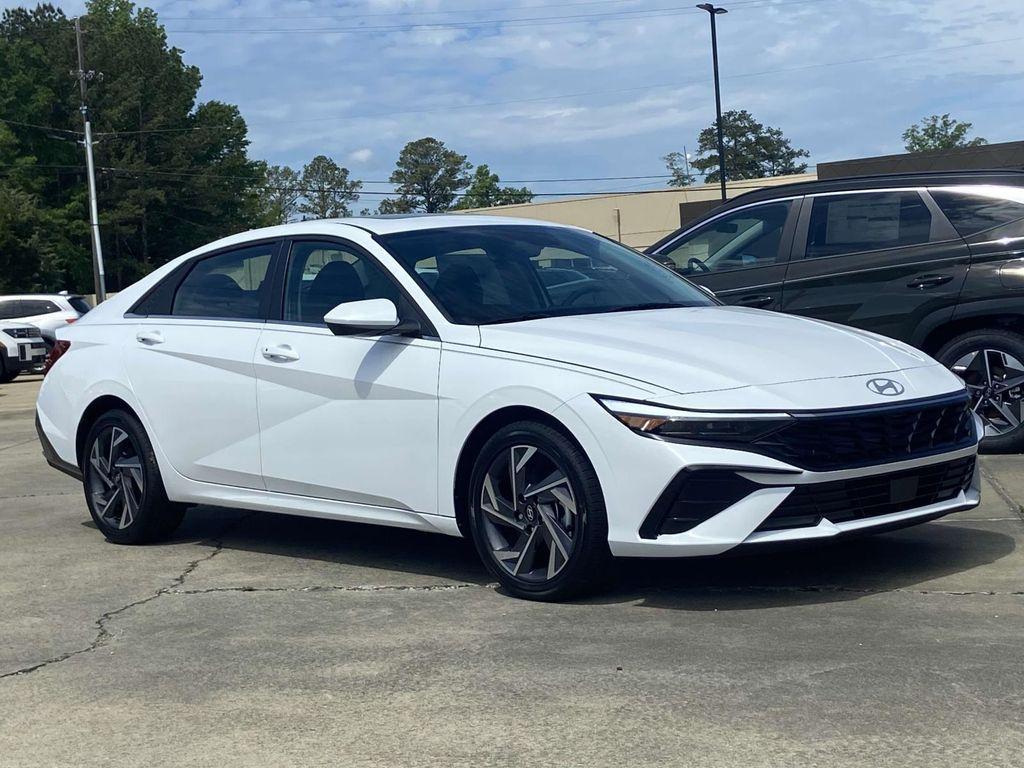 new 2025 Hyundai Elantra car, priced at $28,050