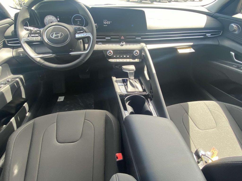 new 2025 Hyundai Elantra car, priced at $28,050
