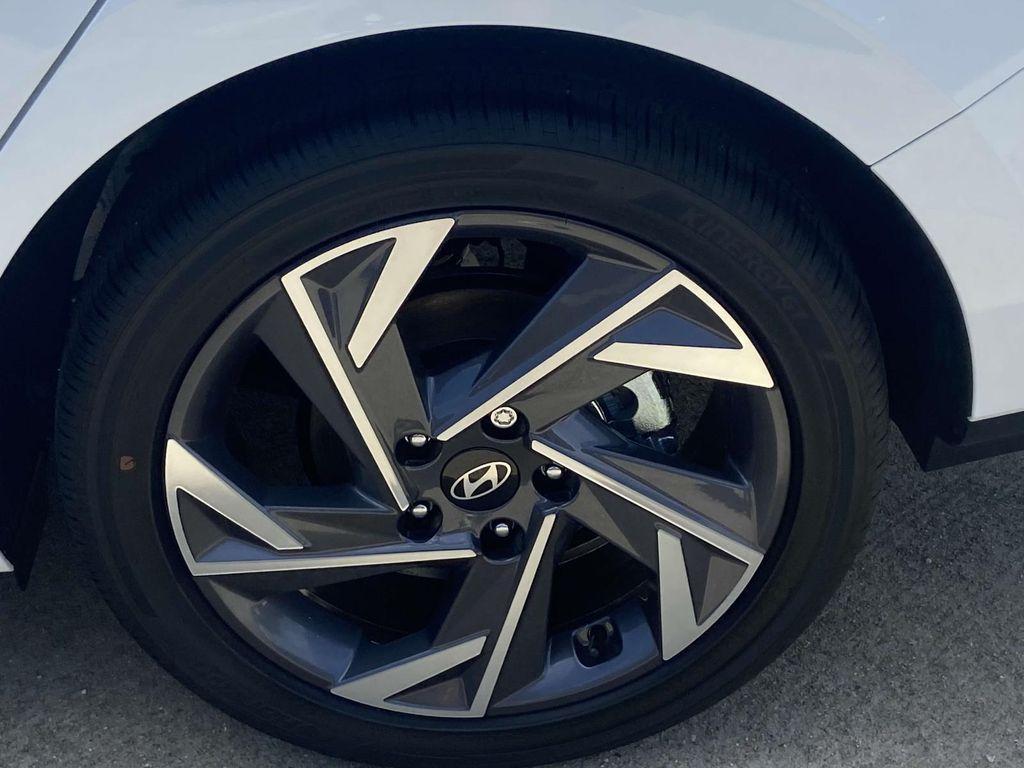 new 2025 Hyundai Elantra car, priced at $28,050
