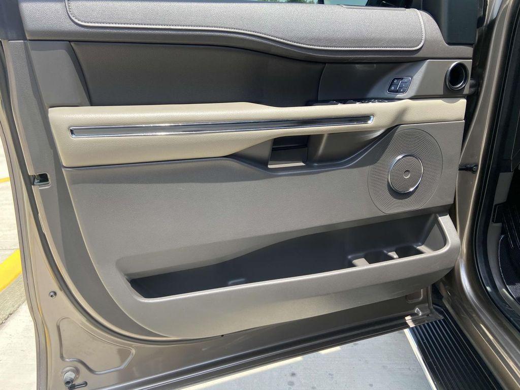 used 2018 Ford Expedition car, priced at $18,991