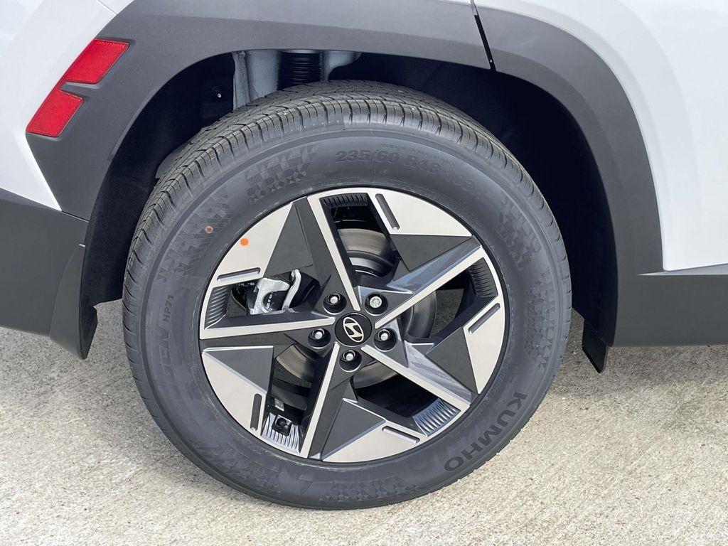 new 2025 Hyundai Tucson car, priced at $33,145