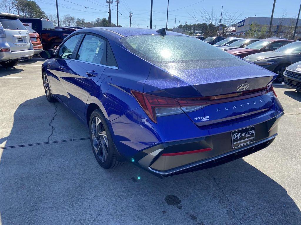 new 2025 Hyundai Elantra car, priced at $27,535