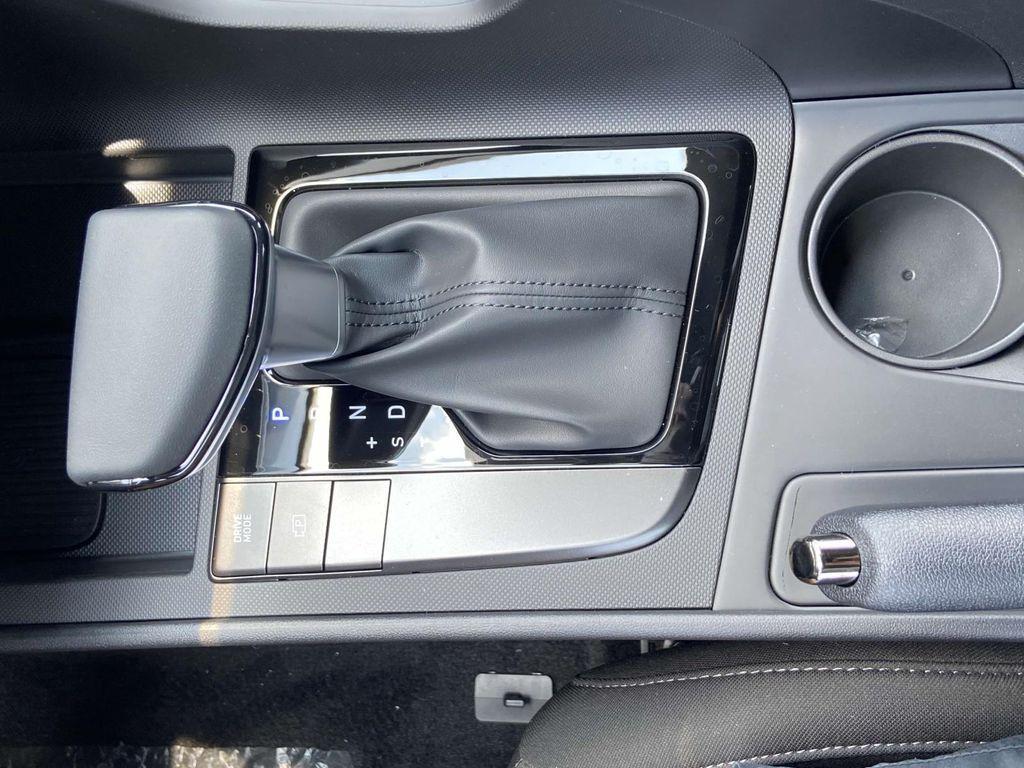 new 2025 Hyundai Elantra car, priced at $25,510
