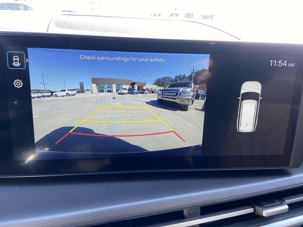 new 2025 Hyundai Santa Fe car, priced at $39,015
