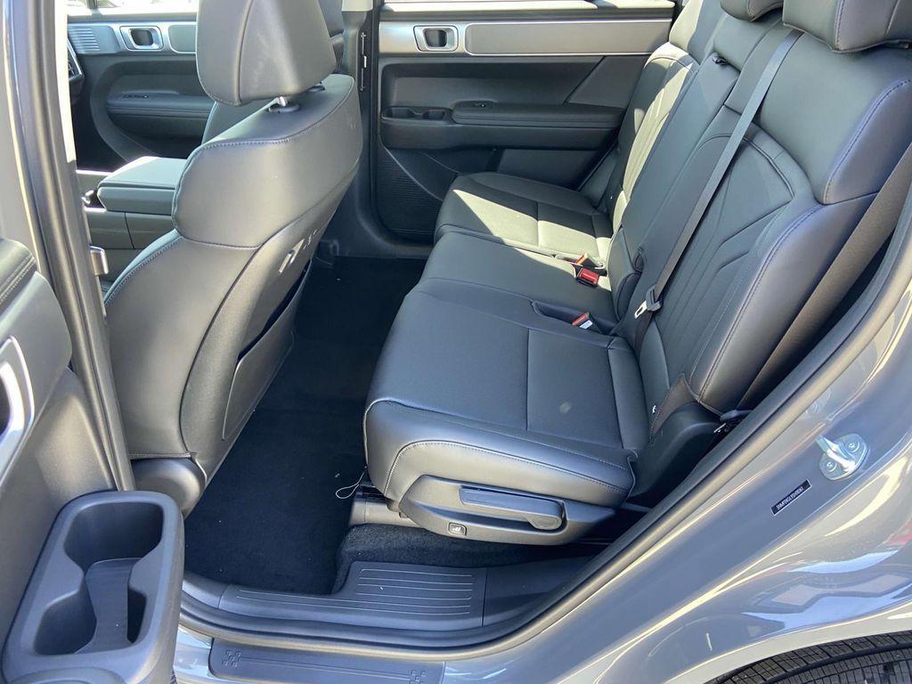 new 2025 Hyundai Santa Fe car, priced at $39,015