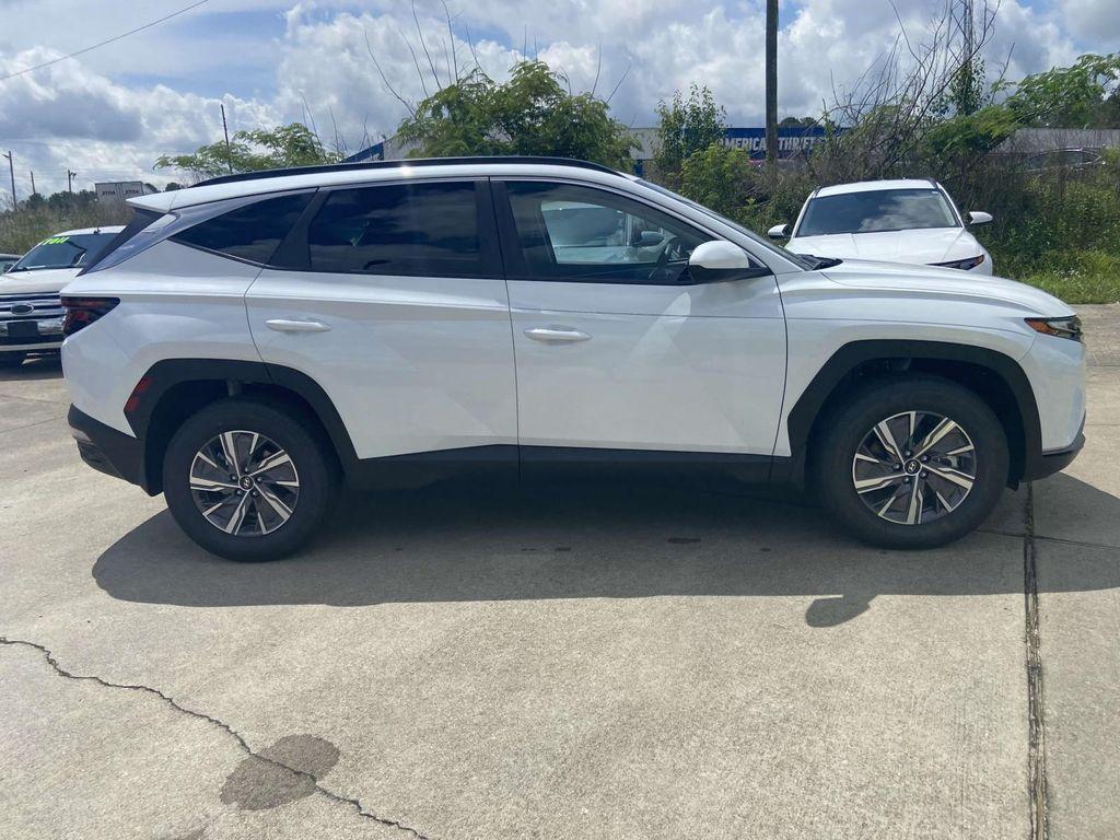 new 2024 Hyundai Tucson Hybrid car, priced at $35,165