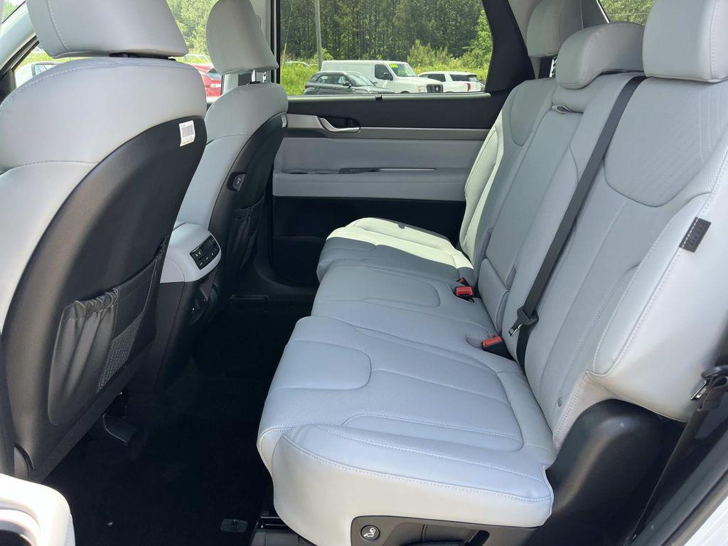 new 2025 Hyundai Palisade car, priced at $46,980
