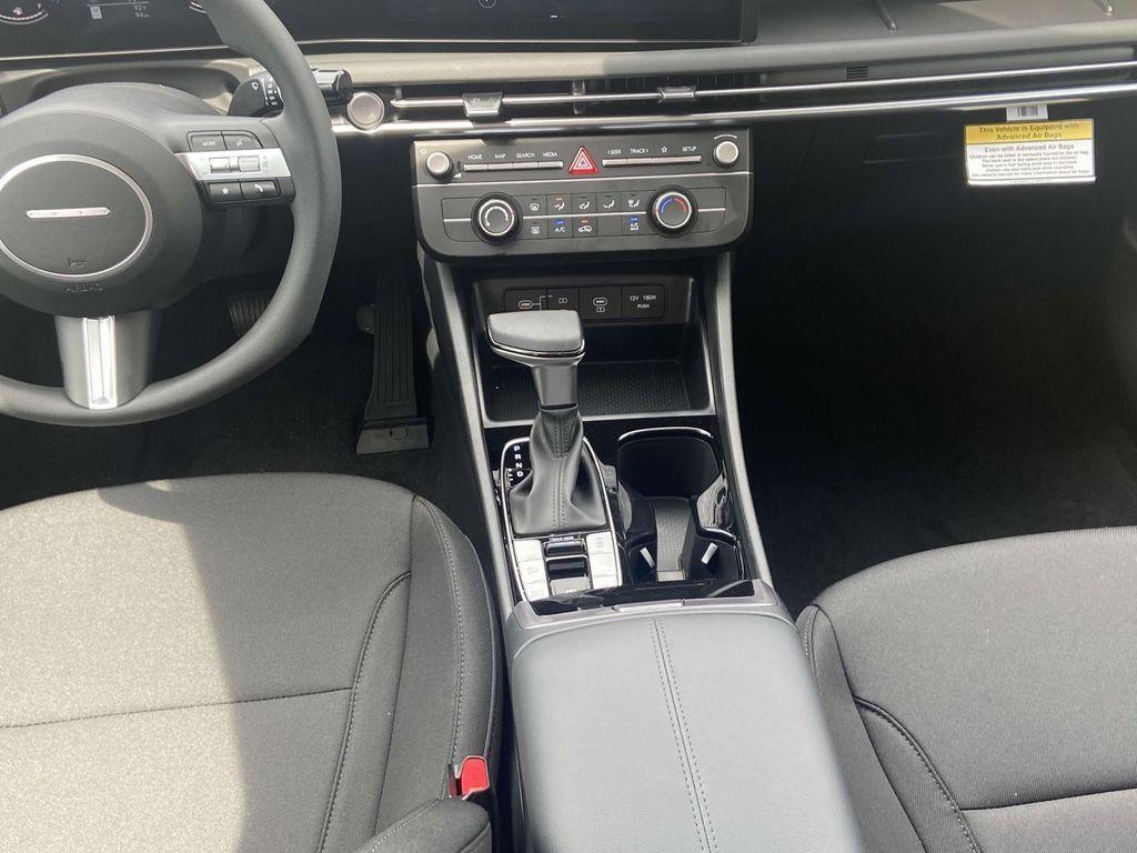 new 2025 Hyundai Tucson car, priced at $30,895