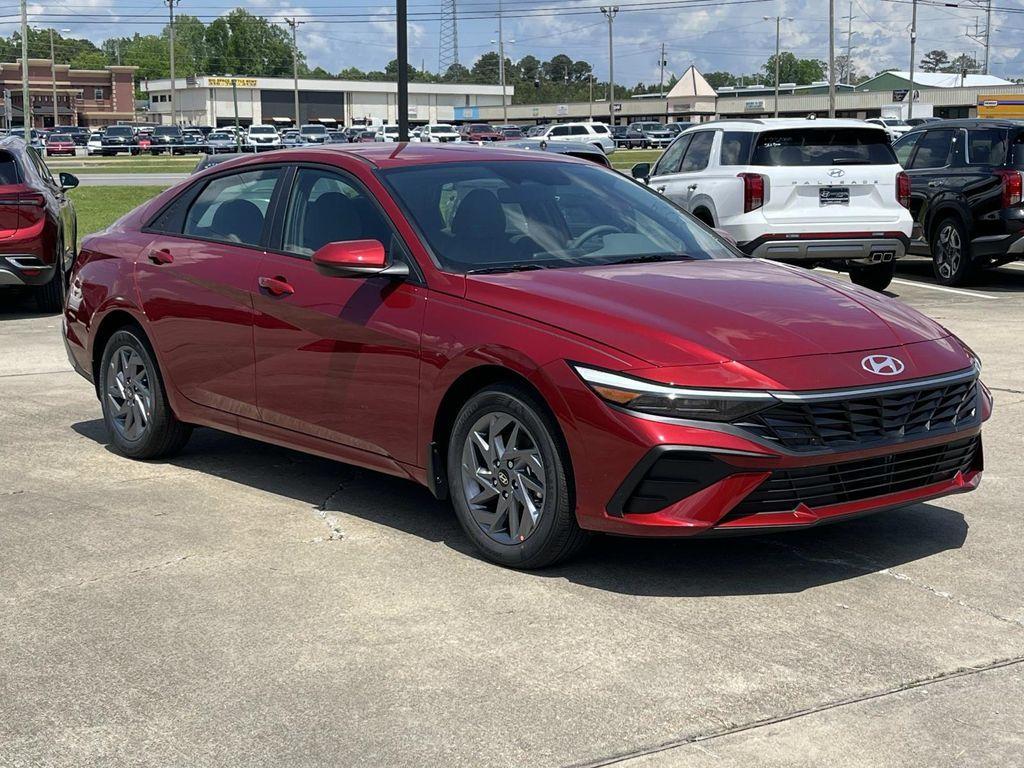 new 2025 Hyundai ELANTRA HEV car, priced at $27,730