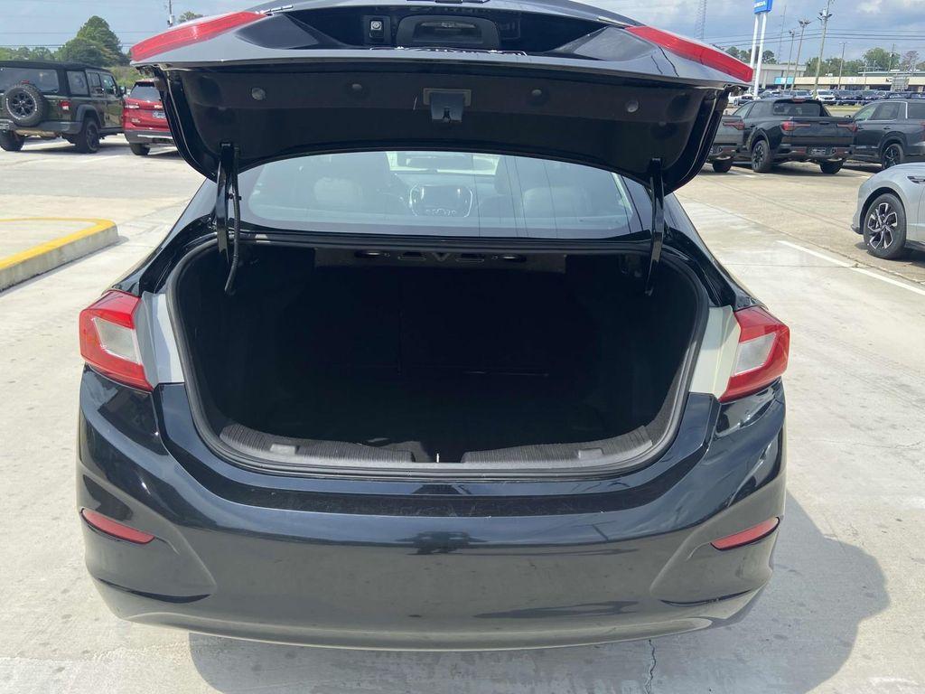 used 2017 Chevrolet Cruze car, priced at $7,000