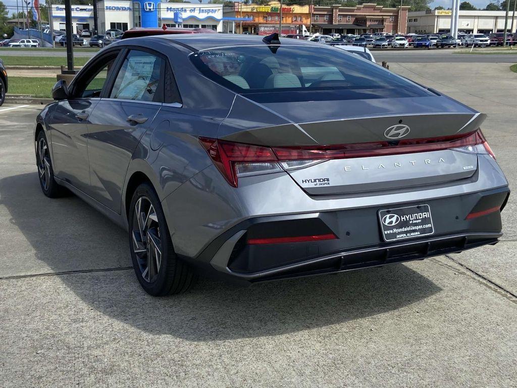 new 2024 Hyundai Elantra HEV car, priced at $29,199