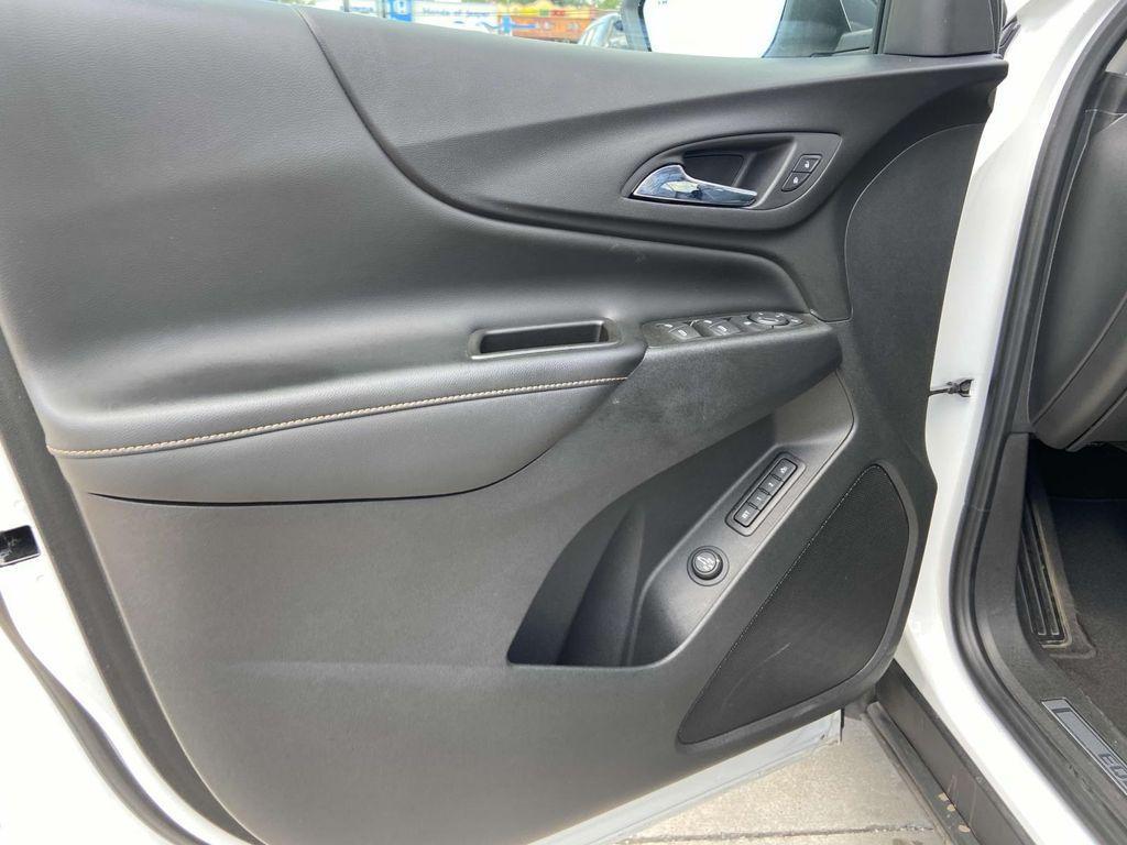 used 2021 Chevrolet Equinox car, priced at $21,991