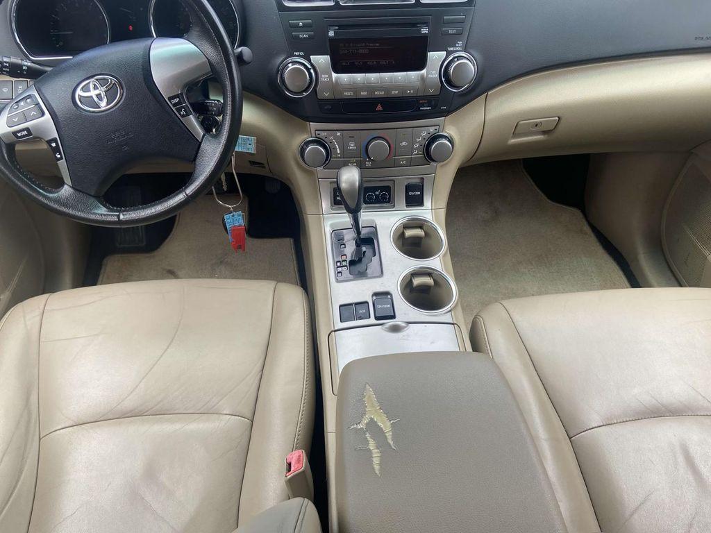 used 2011 Toyota Highlander car, priced at $6,000