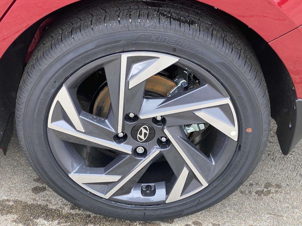 new 2025 Hyundai Elantra car, priced at $27,970
