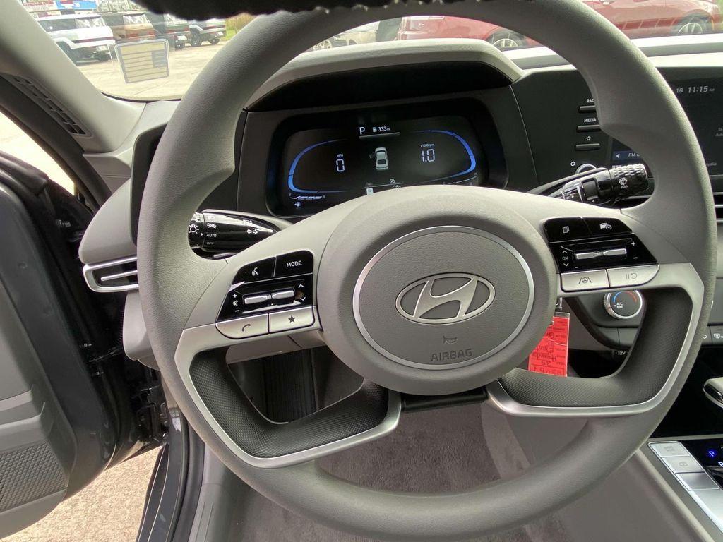 new 2025 Hyundai Elantra car, priced at $23,560