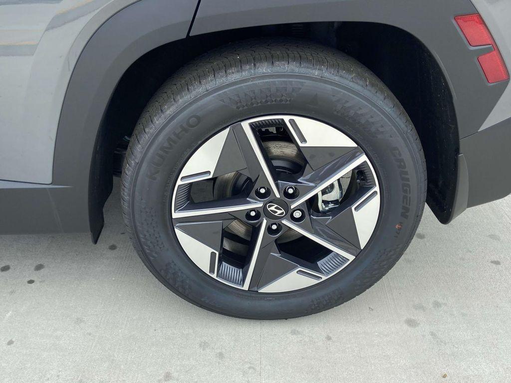new 2025 Hyundai Tucson car, priced at $35,140
