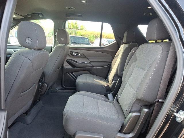 used 2023 Chevrolet Traverse car, priced at $31,990