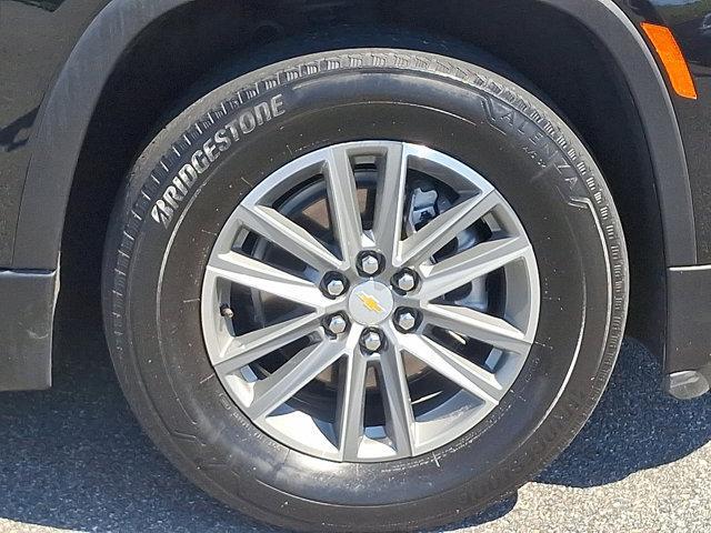 used 2022 Chevrolet Traverse car, priced at $31,888