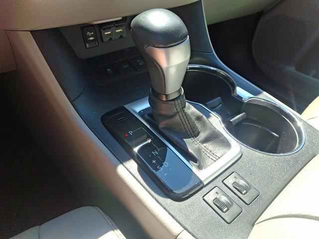 used 2019 Toyota Highlander car, priced at $23,999