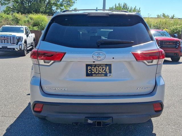 used 2019 Toyota Highlander car, priced at $23,999